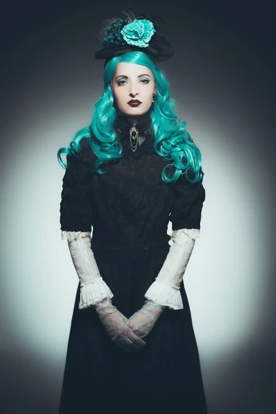 Woman with Green Hair in Vintage Gown — Stock Photo, Image