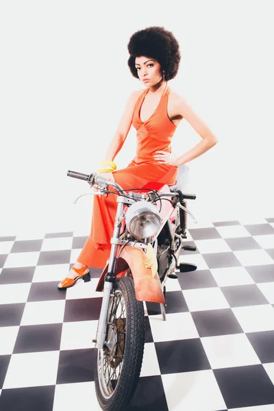 Beauty portrait of an elegant lady on a motorbike — 스톡 사진