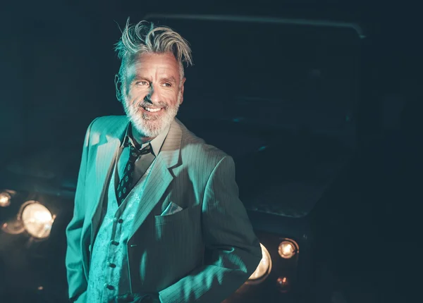 Man Posing In Front his Vehicle at Night — Stok fotoğraf