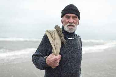 Çuvala ile üst düzey beachcomber