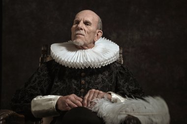 Altın çağından tarihi Vali