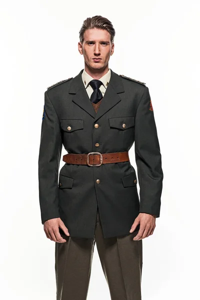 Militar uniforme moda hombre — Foto de Stock