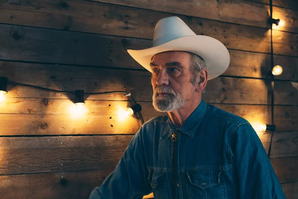 Barbudo cowboy sênior — Fotografia de Stock