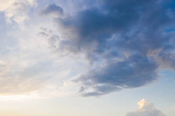 Cumulus Gün Batımı Bulutları Güneş Batarken — Stok fotoğraf