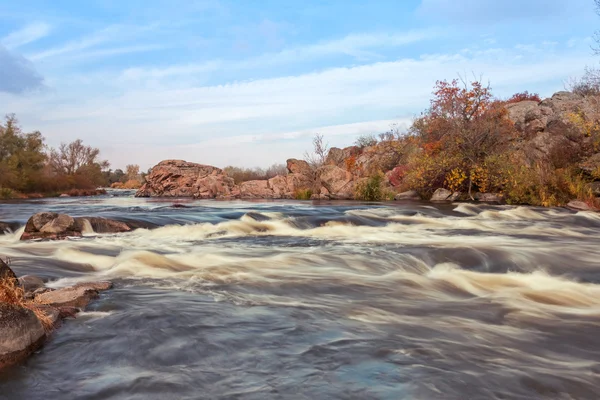 Paysage d'automne avec rivière Bug Sud — Photo