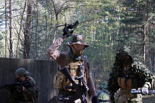 Minsk Vitryssland Maj 2021 Rapportering Riktig Airsoft Spel Skog Med — Stockfoto