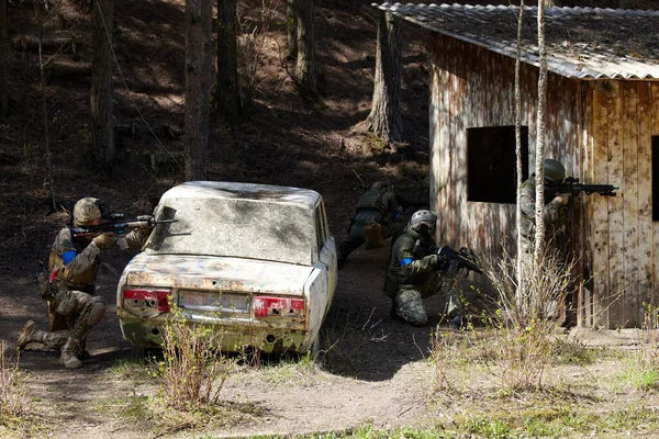 Minsk Vitryssland Maj 2021 Rapportering Riktig Airsoft Spel Skog Med — Stockfoto