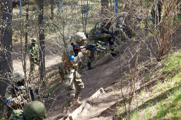 Minsk Bielorrússia Maio 2021 Relato Verdadeiro Jogo Airsoft Uma Floresta — Fotografia de Stock