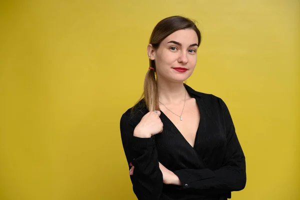 Portrait Brunette Young Woman Yellow Background — Stock Photo, Image