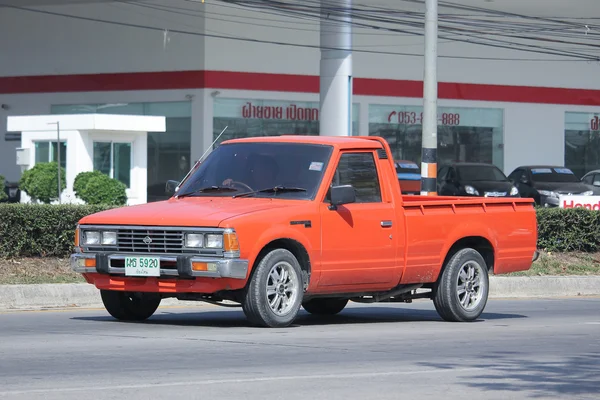 Privado viejo coche de recogida, Nissan o Datsan 1500 . — Foto de Stock