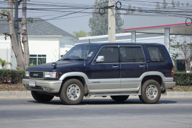 Özel araba, Isuzu Trooper.  
