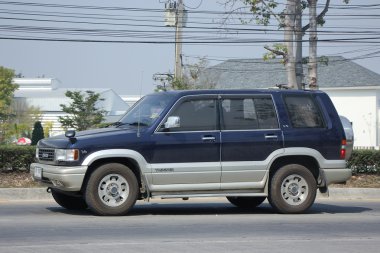 Özel araba, Isuzu Trooper.  