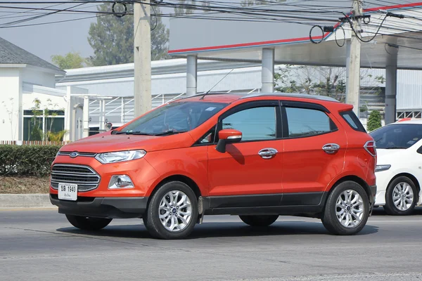 Приватному автомобілі, Ford Ecosport, позашляховик автомобілів для міських користувача. — стокове фото