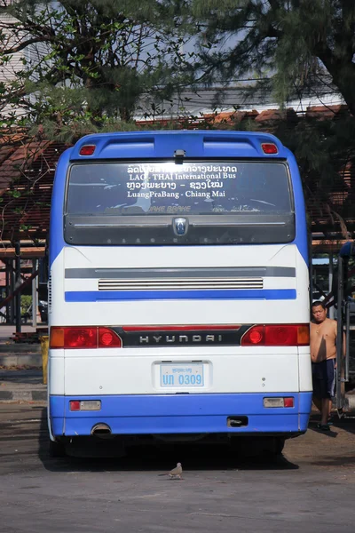 チェンマイとパバーンの国際バス — ストック写真