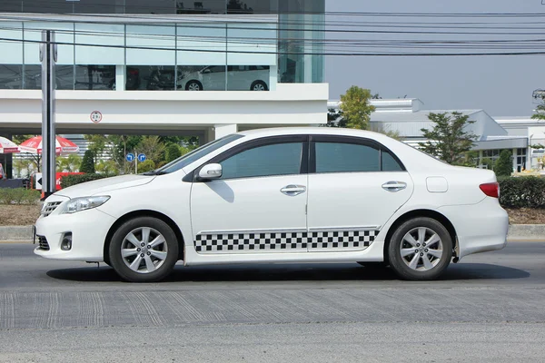 Coche privado, Toyota Corolla Altis . — Foto de Stock