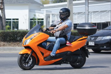 Özel Honda Forza motosiklet.