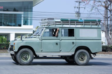 Eski özel araba. Land Rover kamyon. 