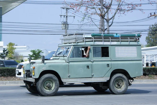 Eski özel araba. Land Rover kamyon. 