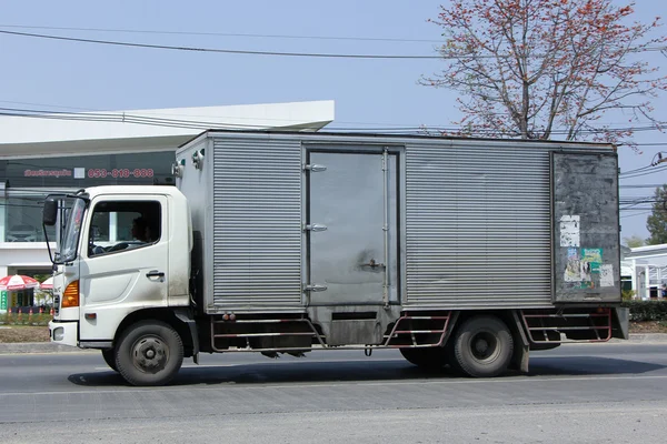 Camión de carga de contenedor Hino privado . — Foto de Stock