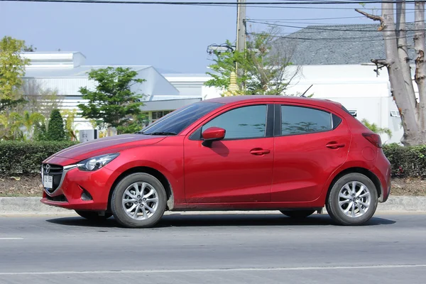 Coche ecológico privado, Mazda2 . — Foto de Stock