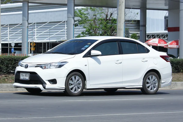 Privat bil, Toyota Vios — Stockfoto