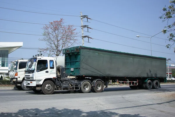 Camión de TBL. Logística de bebidas tailandesas . — Foto de Stock