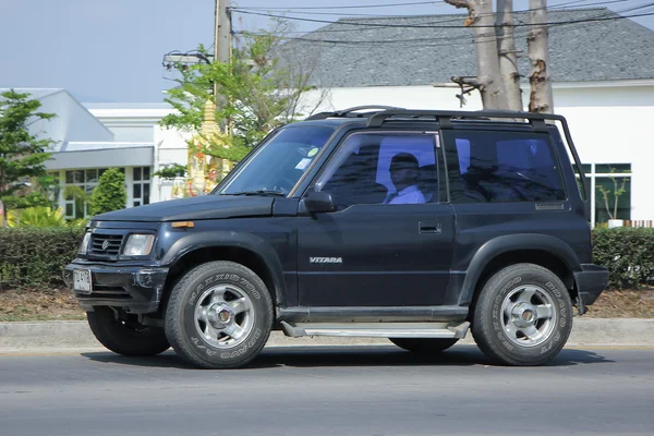 Mini coche SUV, Suzuki Vitara . — Foto de Stock