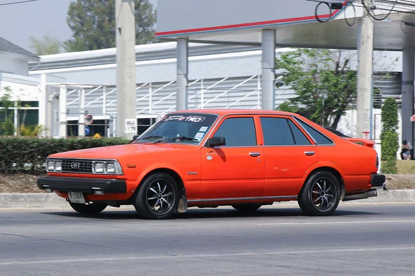 Antiguo coche privado, Toyota Corolla . —  Fotos de Stock