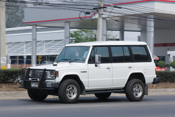 개인 미 츠 비시 Pajero Suv 자동차 — 스톡 사진