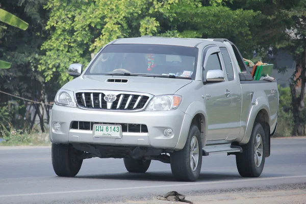 Recogida en coche privado, Toyota Hilux . — Foto de Stock