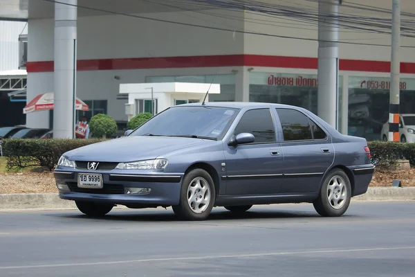 Soukromé vozidlo, Peugeot 406. — Stock fotografie