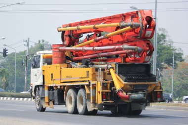Beton pompa hattı kamyon INSEE beton