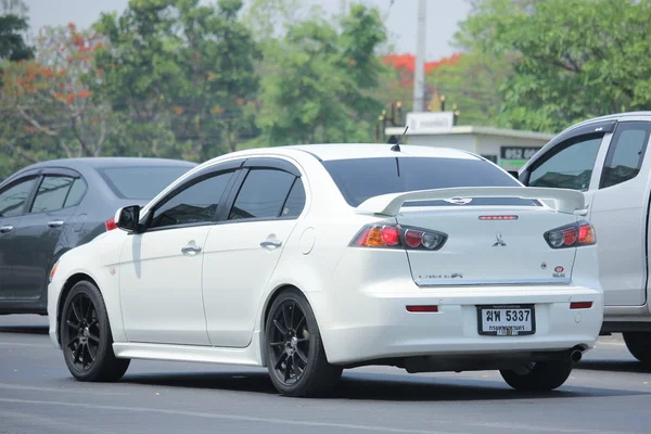 Coche privado, Mitsubishi Lancer EX . — Foto de Stock