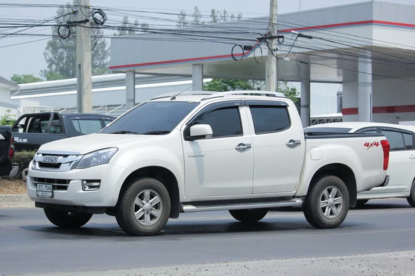 Camion de ramassage privé, Isuzu D-max, dmax . — Photo