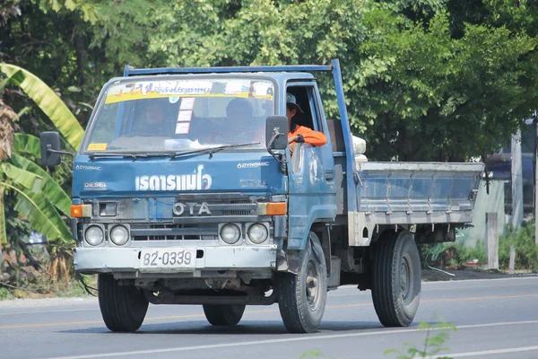 Caminhão privado Toyota Dyna . — Fotografia de Stock