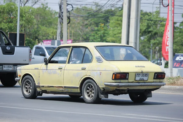 Toyota Corolla régi személyautó. — Stock Fotó