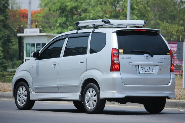 Coche privado Toyota Avanza — Foto de Stock