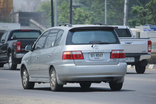 Private MPV Car, Kia Carens. — Stock Photo, Image