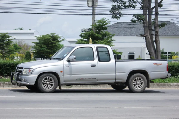 Carro de recolha privado, Toyota Hilux Tiger . — Fotografia de Stock