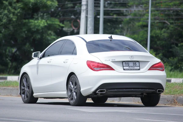 Белый Mercedes CLA 180 Untamed — стоковое фото