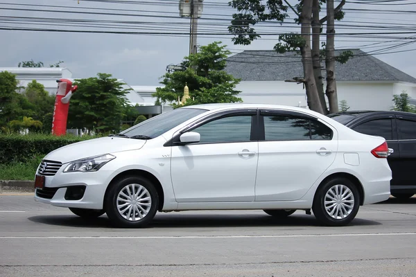 Coche ecológico privado, Suzuki Ciaz — Foto de Stock