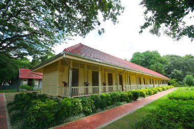 Bina Mrigadayavan Sarayı