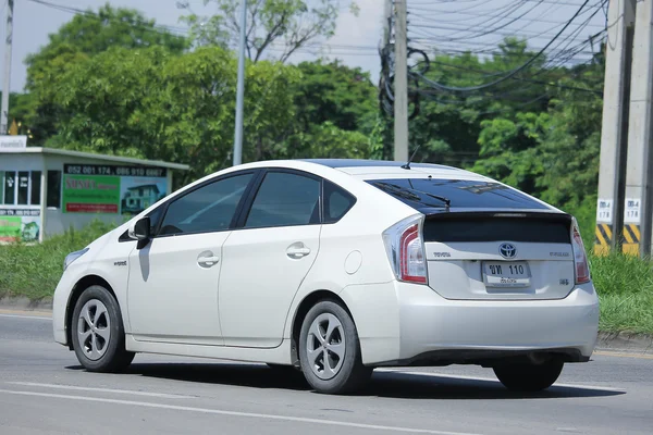 Prywatny samochód, Toyota Prius Hybrid — Zdjęcie stockowe