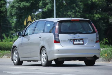   Özel araba, Mitsubishi Space Wagon.  