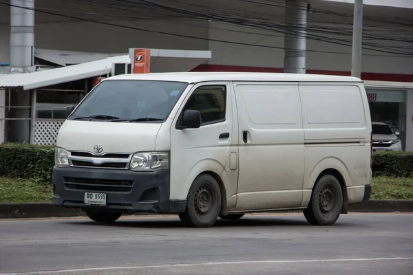 泰国清迈 2020年10月29日 私人丰田Hiace货车 在距清迈8公里的1001号公路上 — 图库照片