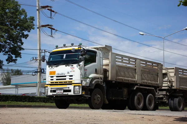 Chiangmai Ταϊλάνδη Νοεμβρίου 2020 Private Isuzu Dump Truck Στο Δρόμο — Φωτογραφία Αρχείου