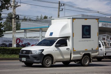 Chiangmai, Tayland - 3 Kasım 2020: Co Pro Express ve Lojistik Konteynır Kamyoneti. Fotoğraf 121 no 'lu yolda, Chiangmai, Tayland şehir merkezinden yaklaşık 8 km uzaklıkta..