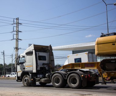 Chiangmai, Tayland - 27 Kasım 2020: Özel Volvo Karavan. Fotoğraf 121 numaralı yolda, Chiangmai, Tayland 'a 8 km uzaklıkta..