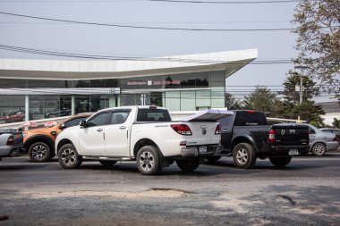 Chiangmai, Tayland - 29 Ocak 2021: Özel yakalama, Mazda BT50. Fotoğraf 121 numaralı yolda, Chiangmai, Tayland 'a 8 km uzaklıkta..