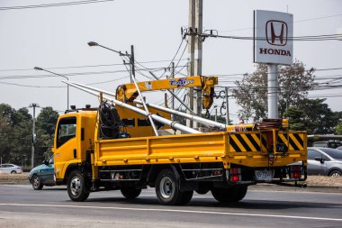 Chiangmai, Tayland - 9 Şubat 2021: Otoyol Kamyonu. Fotoğraf 121 no 'lu yolda, Chiangmai, Tayland şehir merkezinden yaklaşık 8 km uzaklıkta..